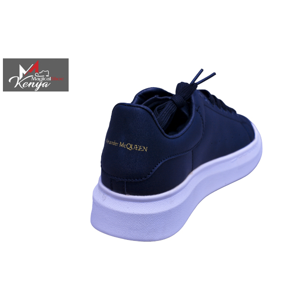 Alexander-mcqueen Sneakers black and white side view- Alexander-mcqueen Sneakers black and white side view-