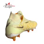 Nike Phantom Football boots-orange